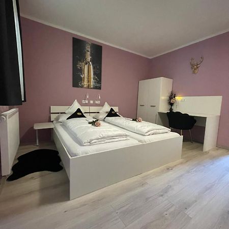 Апартаменты Boardinghouse Шонгау Экстерьер фото